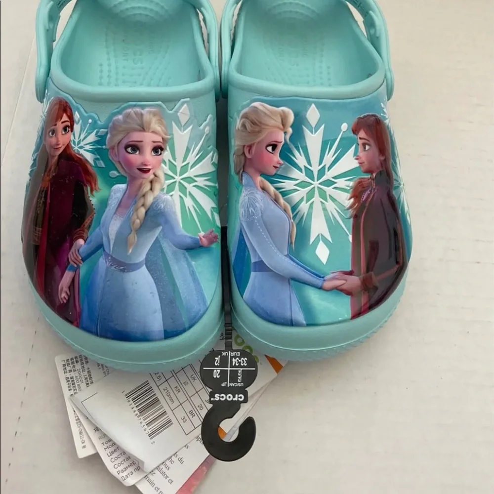 NWT Disney FrozenII Crocs Size J2